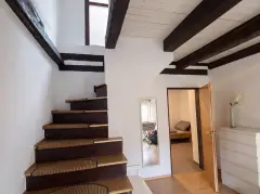 haus-treppenaufgang.webp