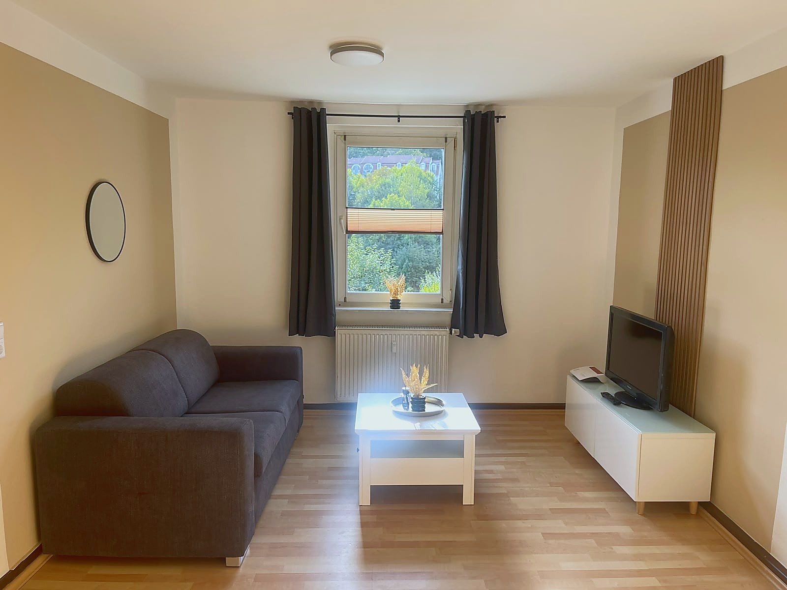 Linsenhofstraße – Wohnung II